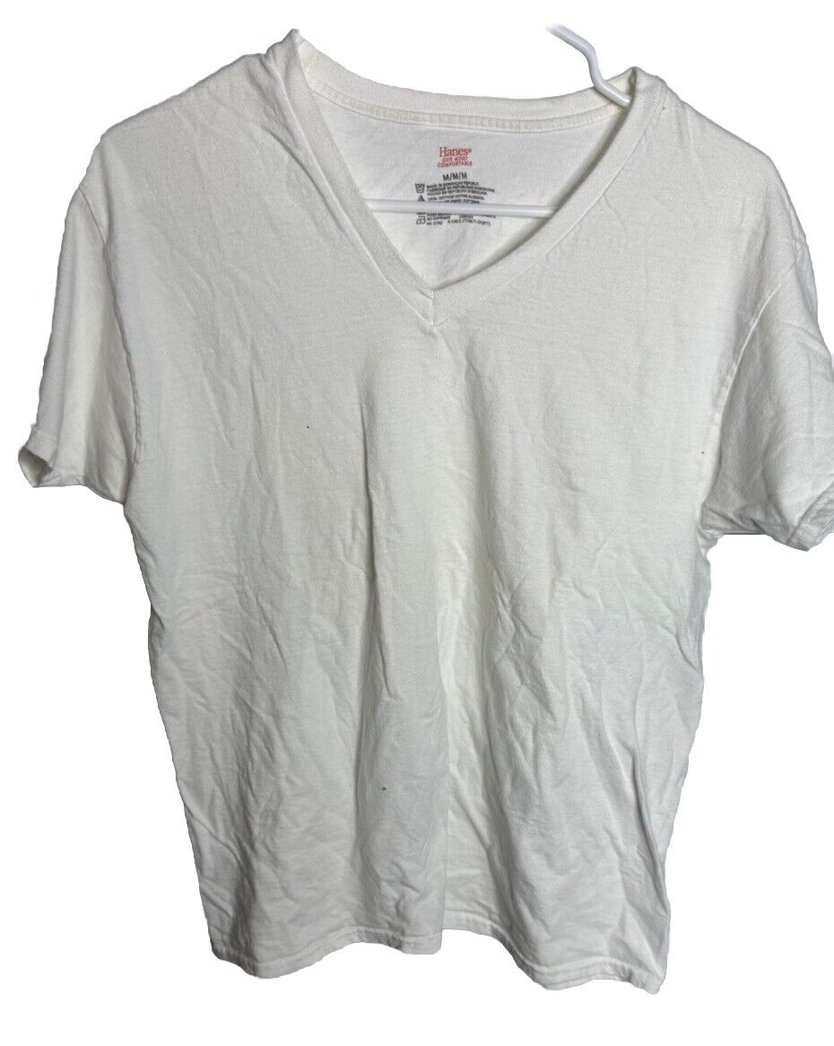 Hanes Mens V Neck T Shirt Medium