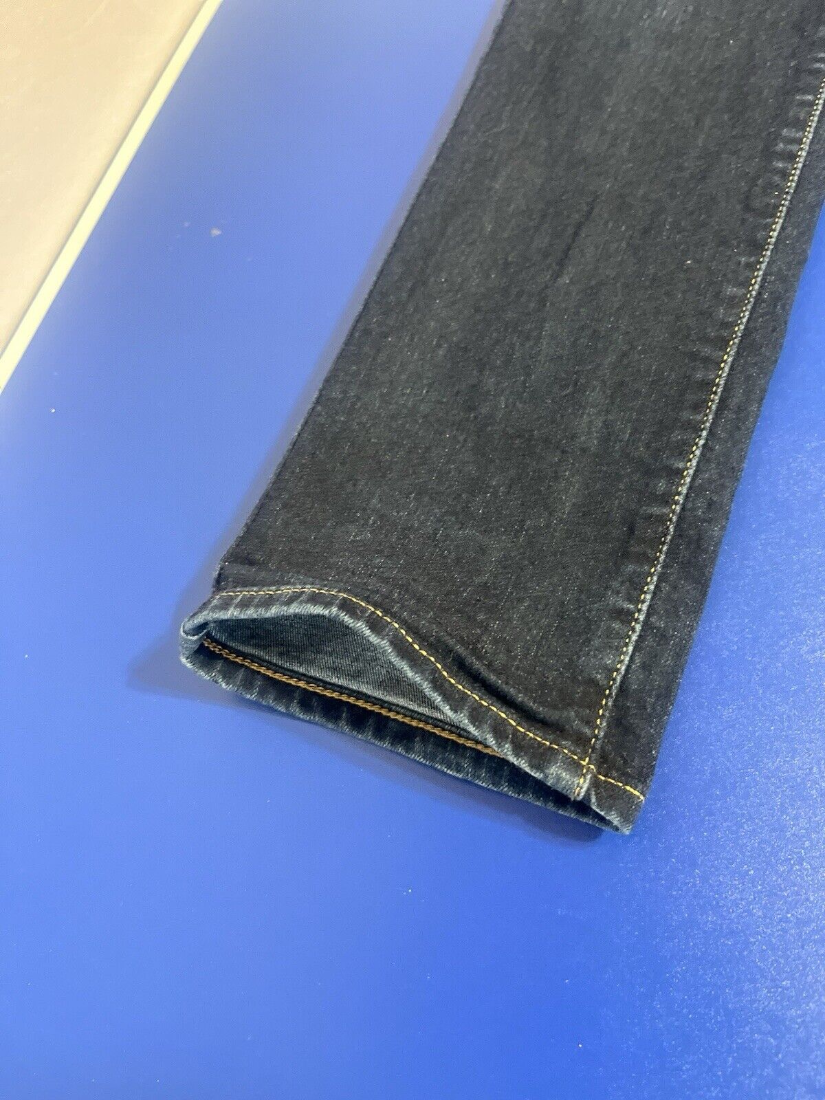 Levi's 711 Skinny Leg Mid Rise 31x30 Denim Jeans Dark Blue