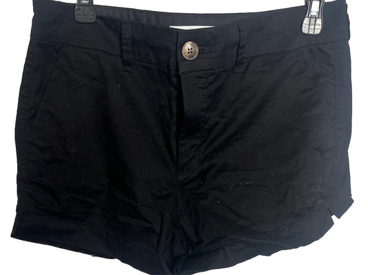 Old Navy Women’s Everyday Short Mid-rise 5" inseam size 8