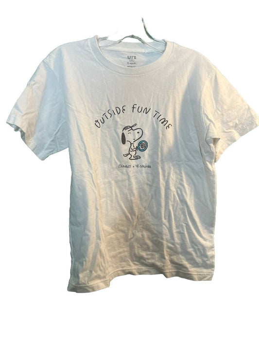 UT Uniqlo Peanuts Snoopy T-shirt  Kids Sz 13 years