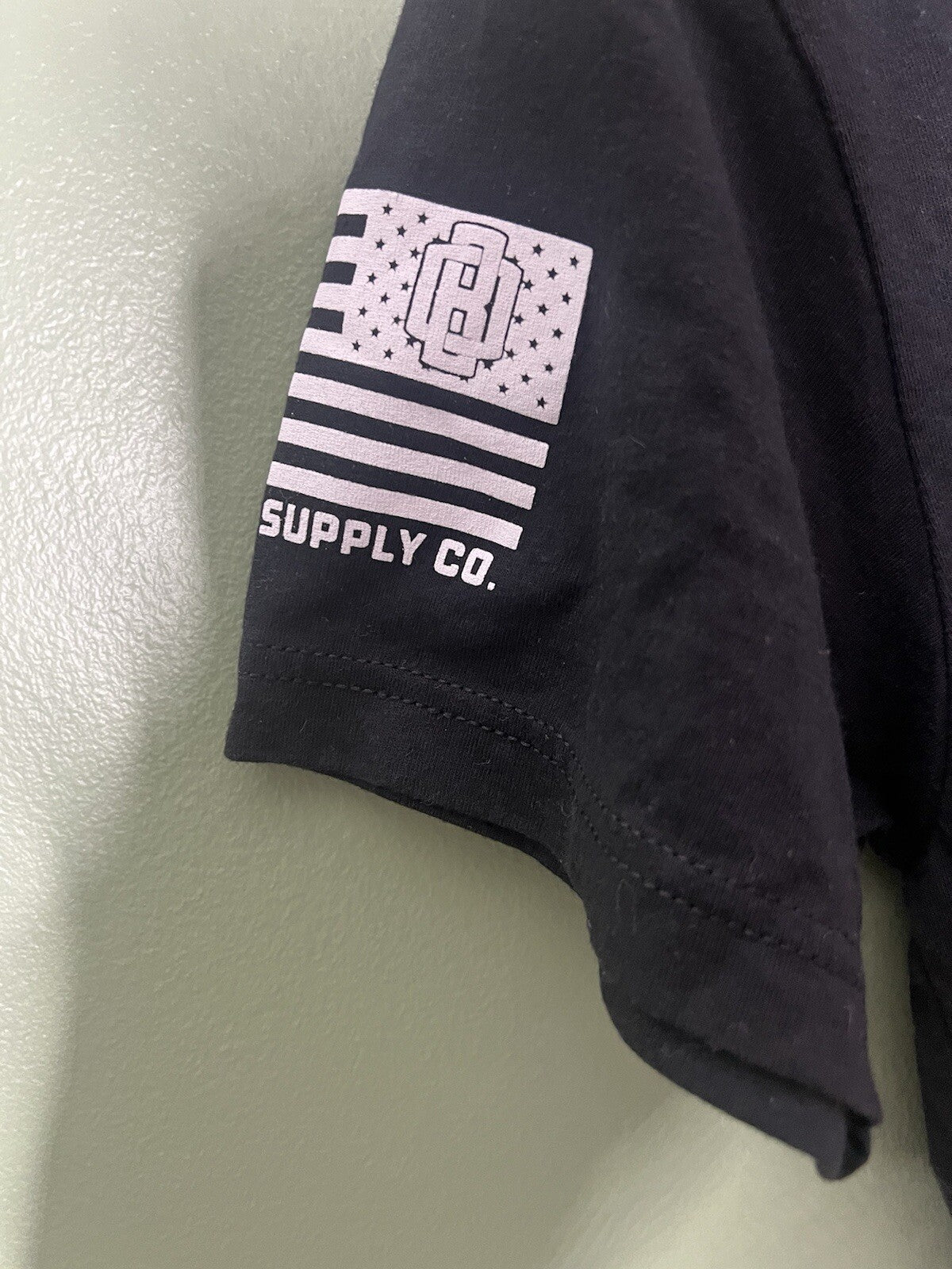 “Good Things come to those who hustle" Size Small
