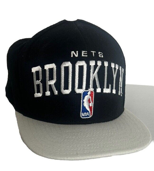 NBA Brooklyn Nets Mitchell & Ness Black/ White Snapback Hat, Adjustable Fit