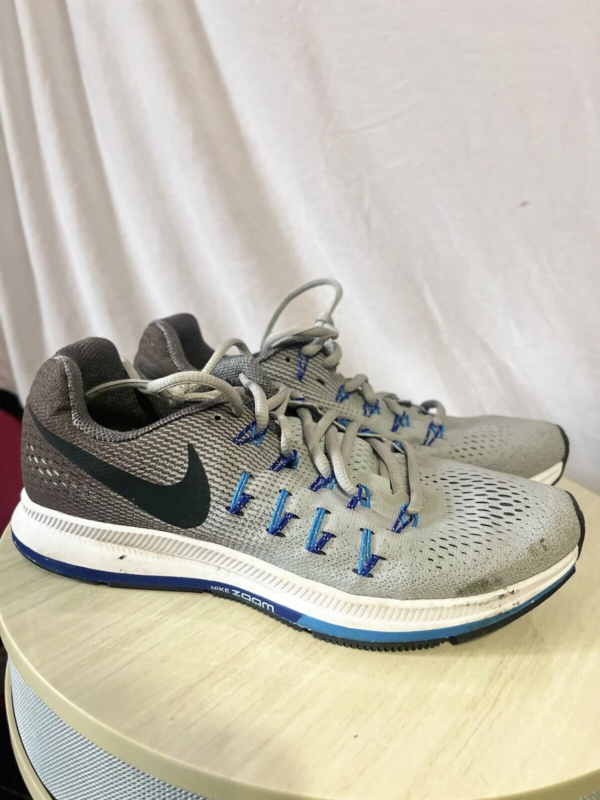 Nike Air Zoom Pegasus 33 Wolf Grey, men’s size 7, 2016, good condition,rare find