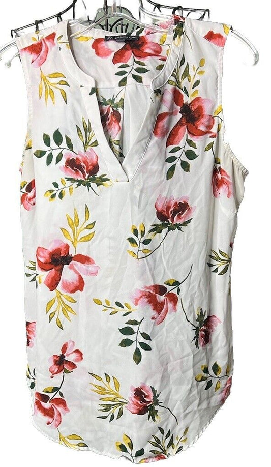 Adrianna Papell Sleevless Blouse- Floral Size Medium