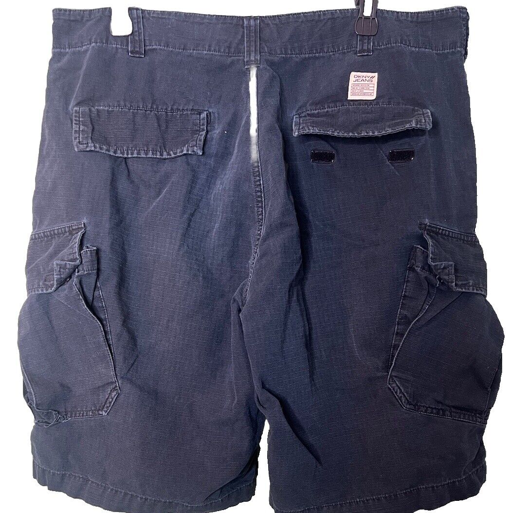 DKNY Cargo Shorts Men's Size 36 Heavyweight Casual Logo Pocket