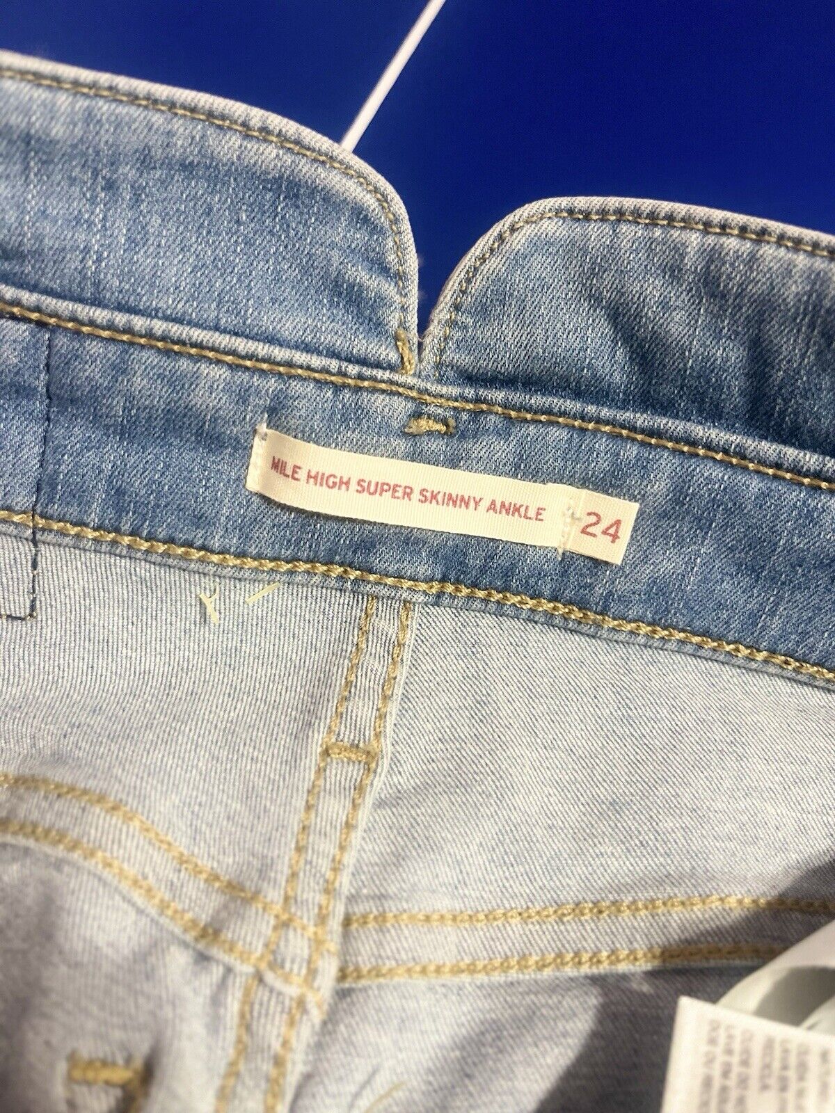 Levi's Jeans Women's 24x26 Mile High-Rise Super Skinny Ankle Pants-Measured