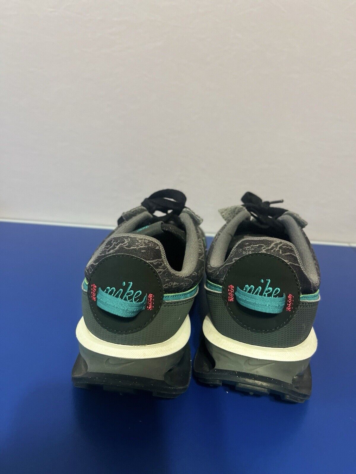 Nike Air Max Pre-Day Shoes Black Fresh Water Grey Sneakers Size 9 (DH4642-001)
