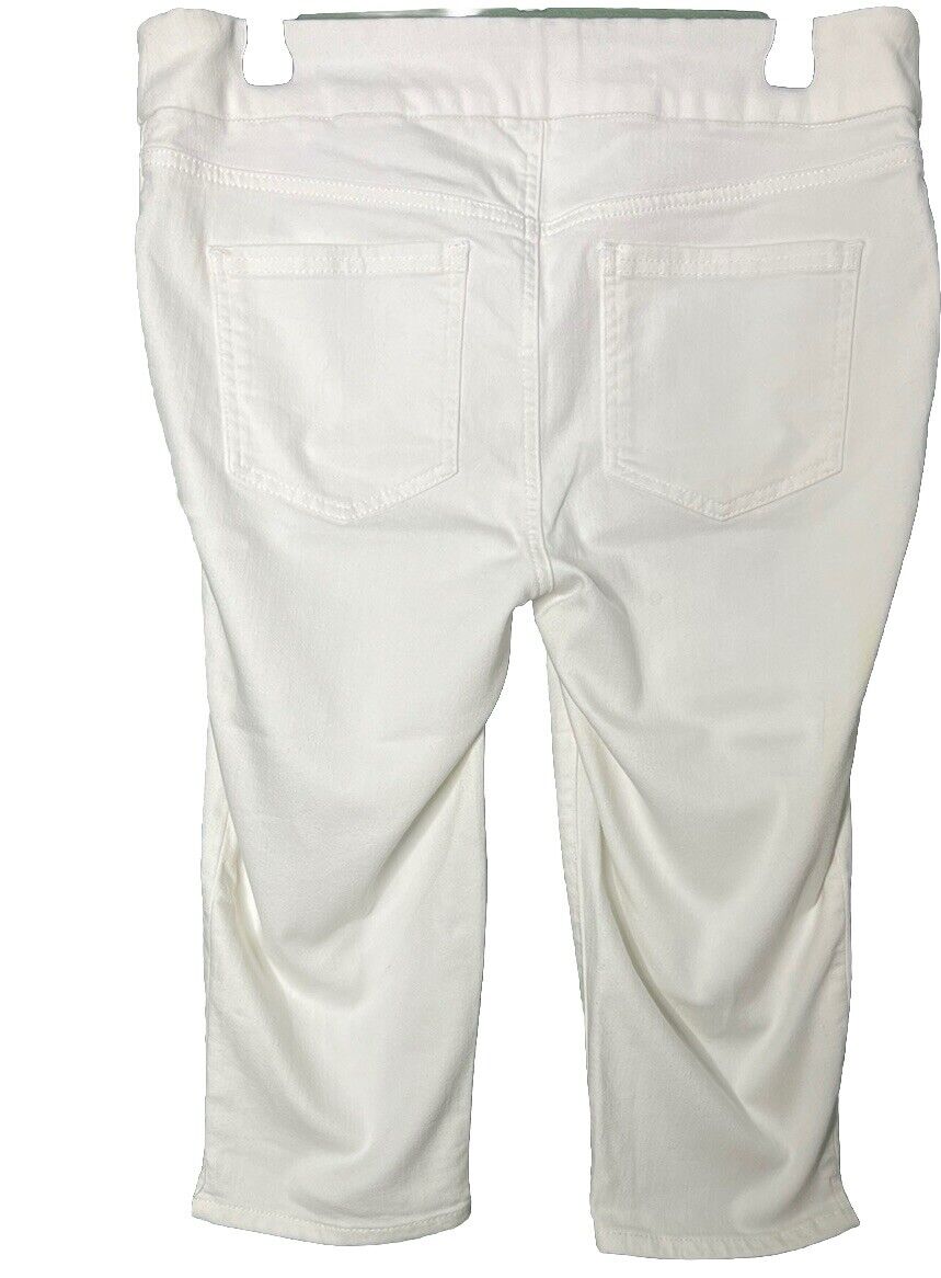 Chico’s Women’s Pull On Pants Size  - 6