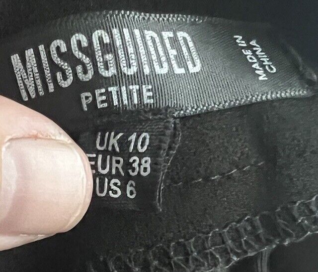 Missguided Petite Women's Black Soft Flarred Leg Pants Size 6