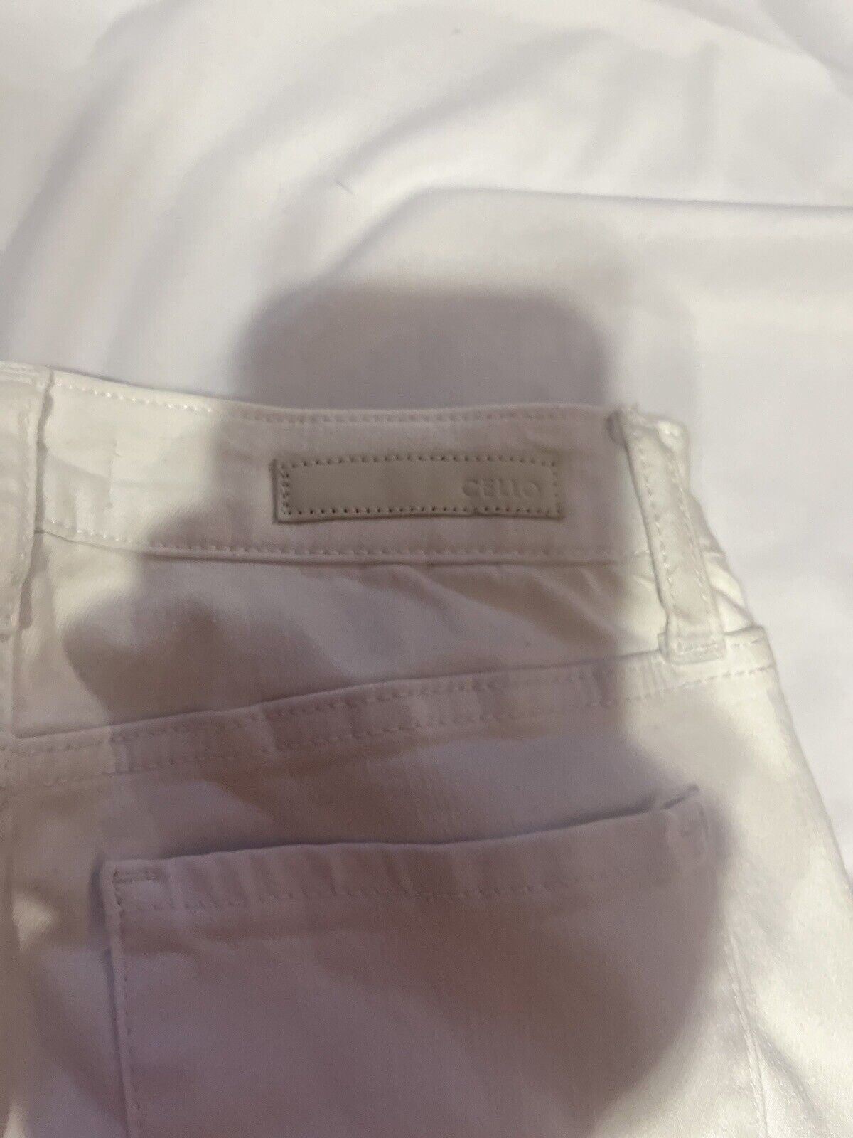 CELLO Jeans, Mid Rise Crop Skinny, Deluxe Comfort stretch, Girls Size 01, White