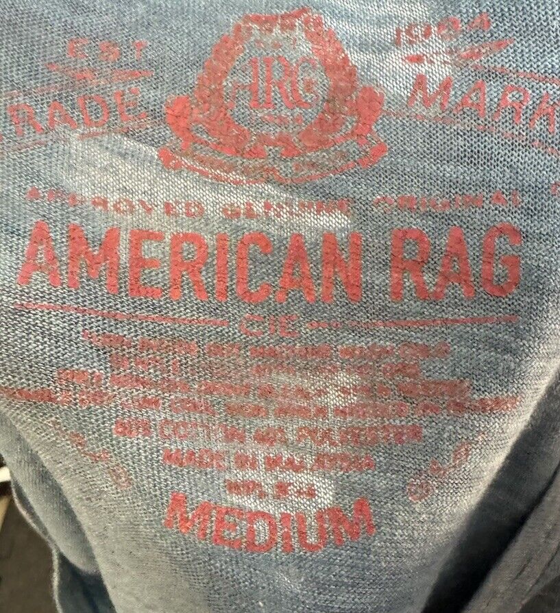 Men’s American Rag T-Shirt Sz Medium
