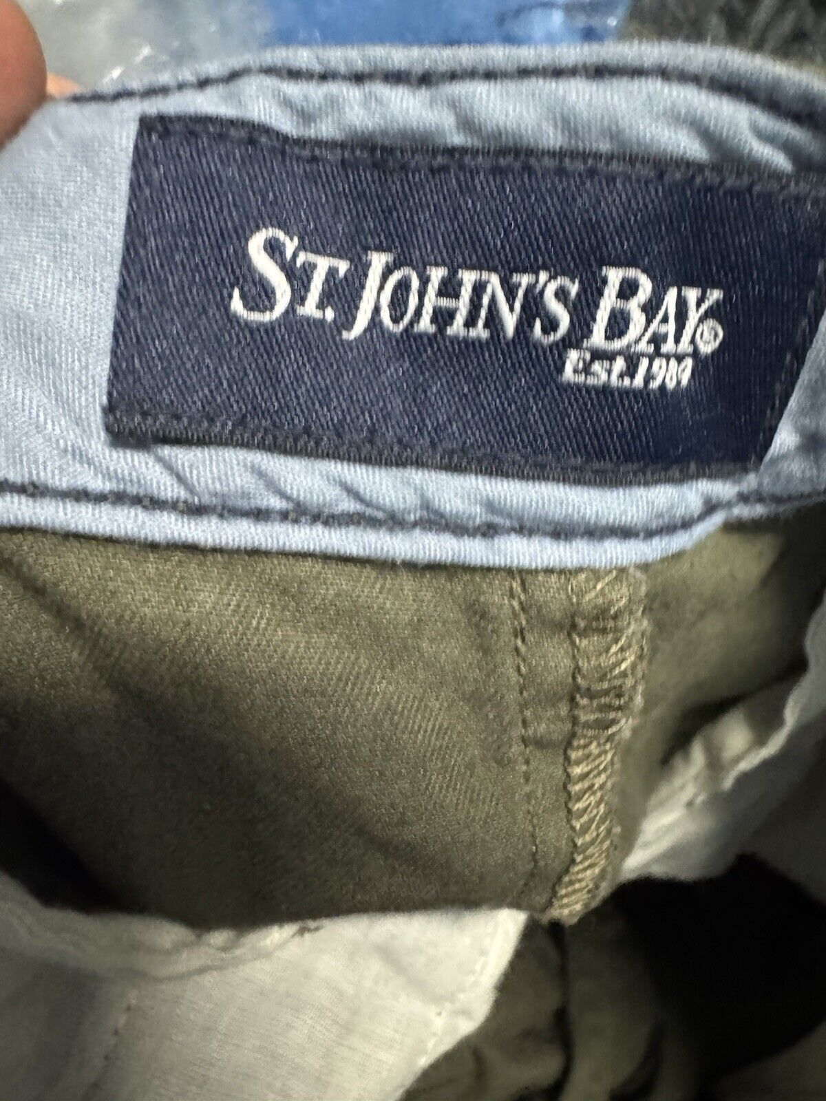 St Johns Bay Temp Flex Chino Shorts Men’s 40 Khaki
