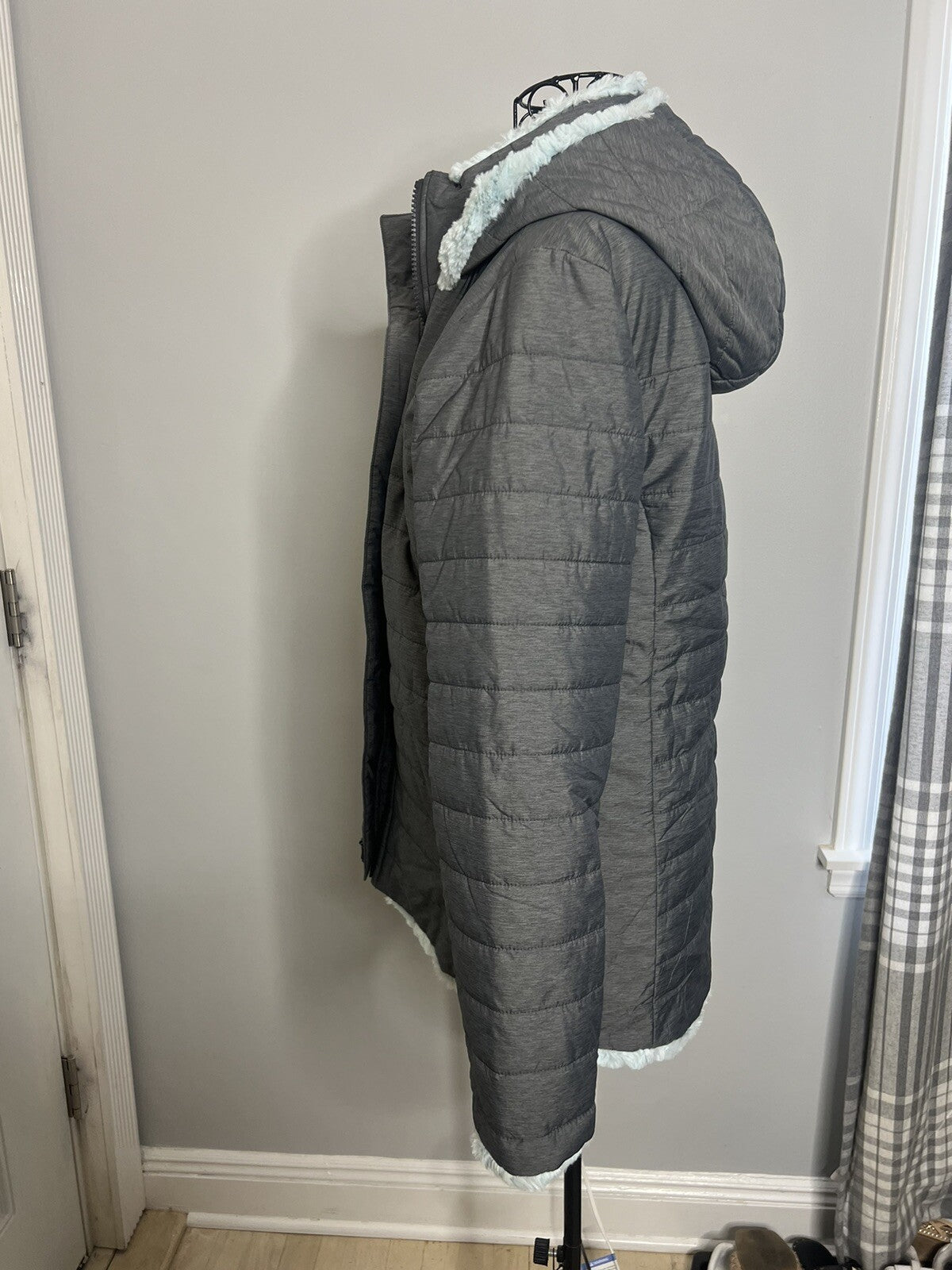 The North Face Dark Gray Jacket Girls Sz Large