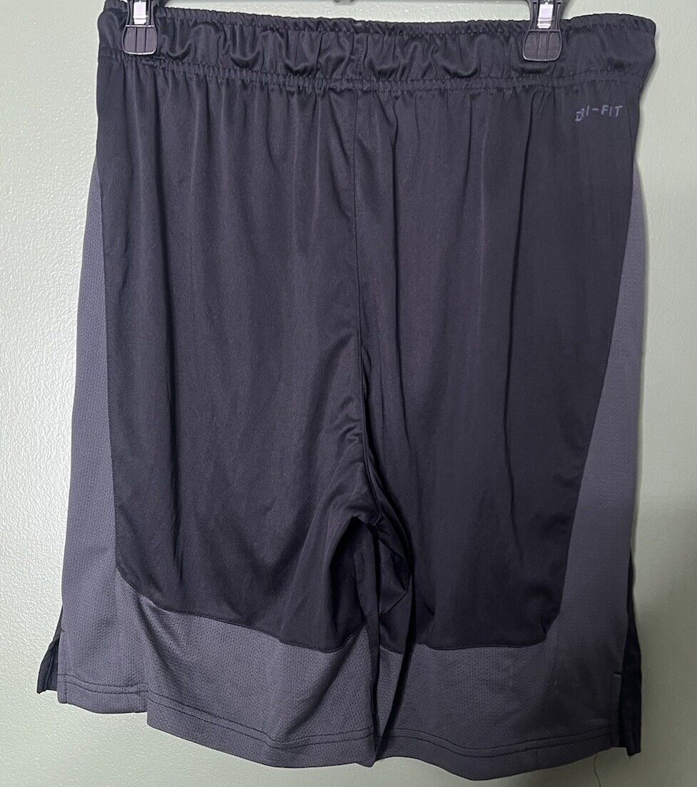 Nike Black Shorts Men’s Medium Gym Dri Fit