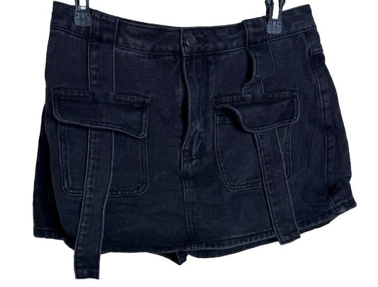 Fashion Nova Women's On The Cuff Stretch Denim Shorts Medium