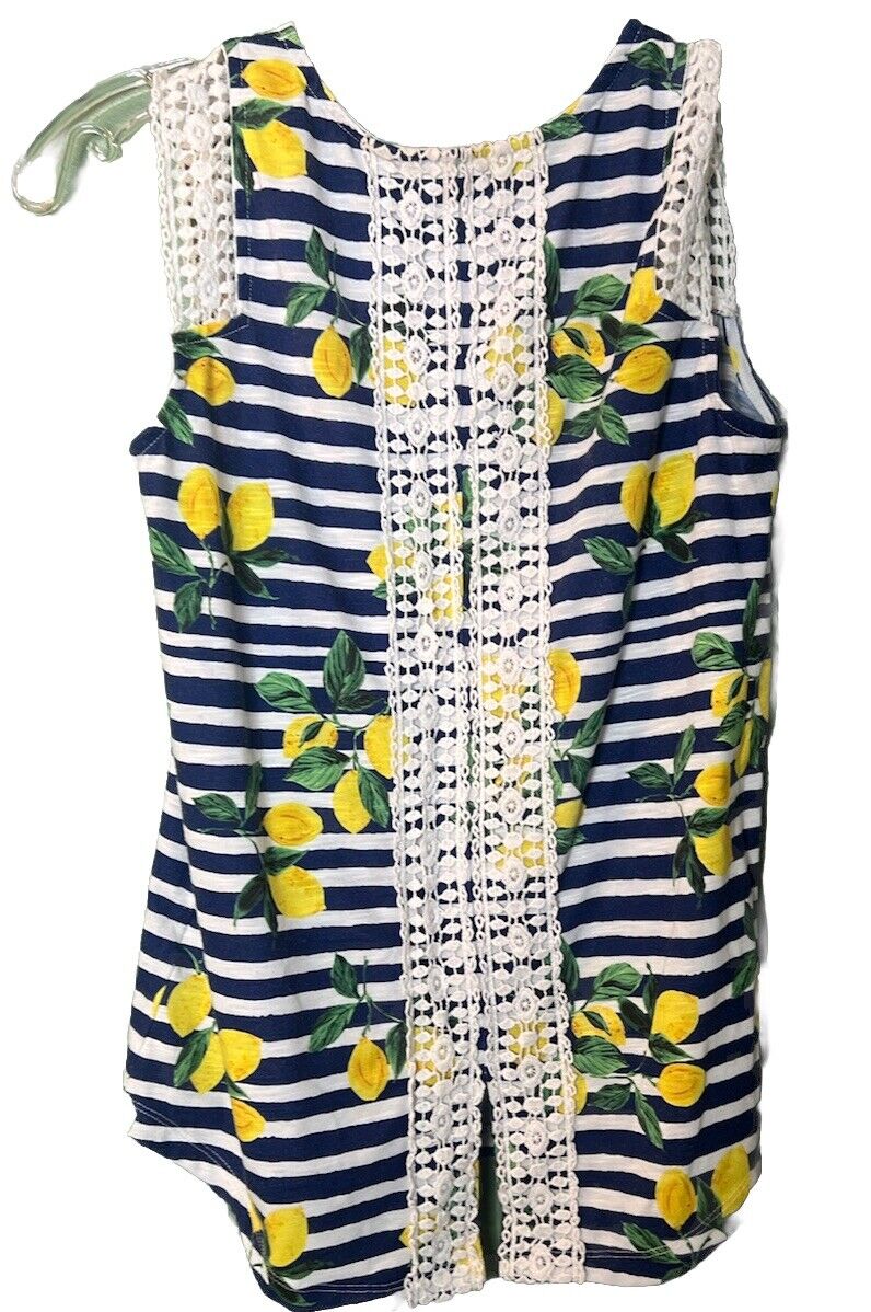 Westport Womens Size XS Sleeveless Blouse  Printed