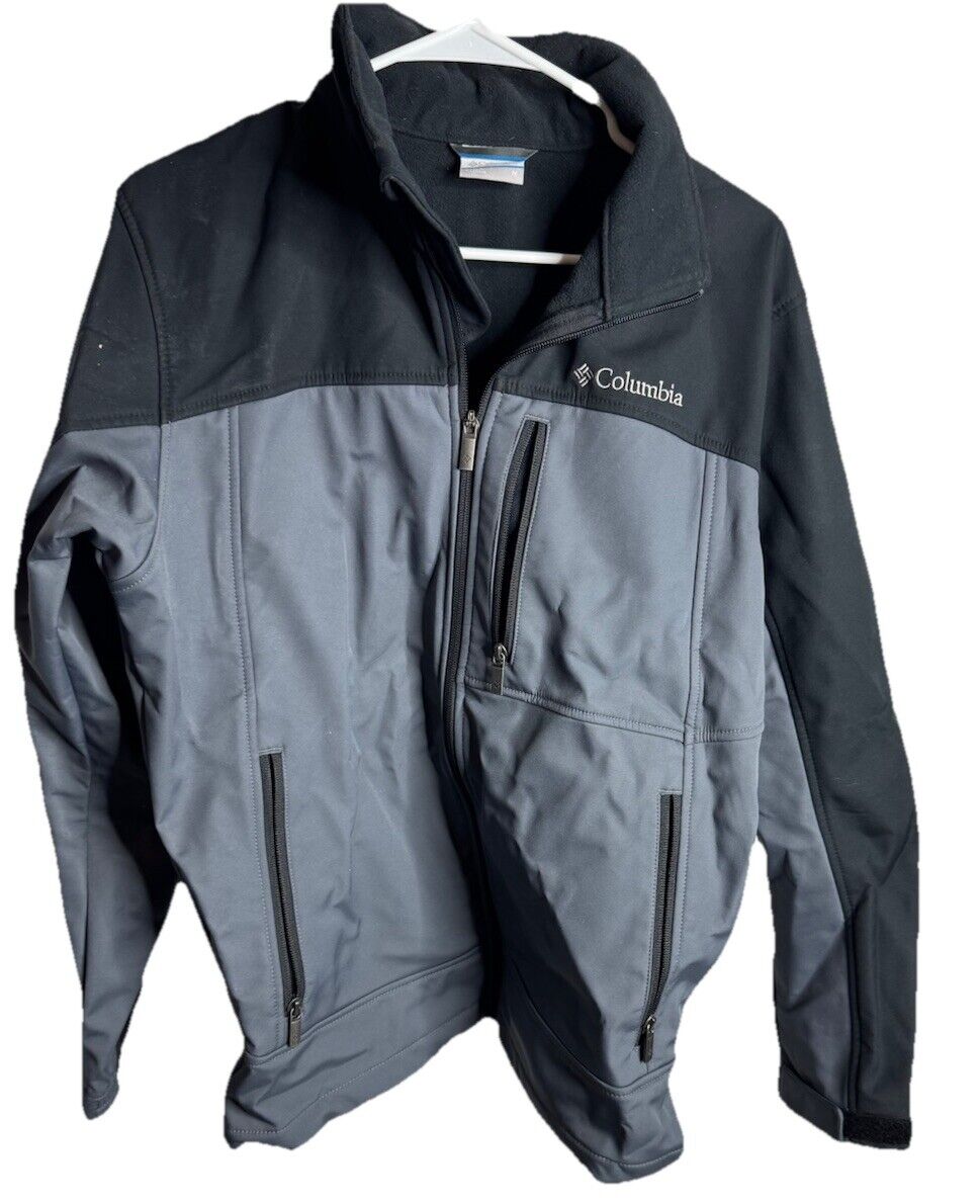 Columbia Men’s Ascender Softshell Jacket Size Medium