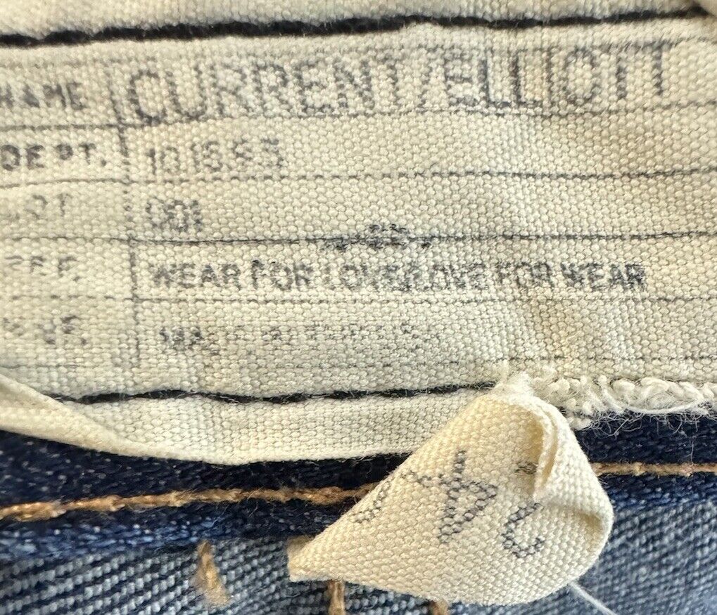 Current Elliott Jeans 24 0 Jeans