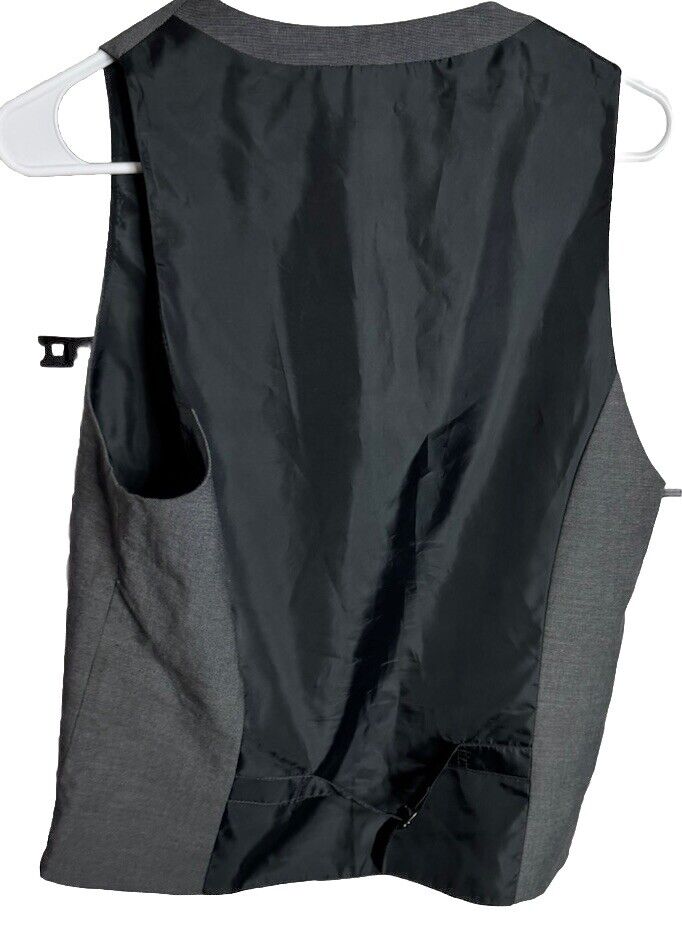 H&M Men’s  Waistcoat Vest Size 38R