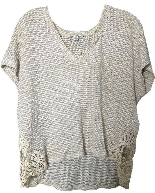 American Eagle Outfitters Loose Knit Sweater Size Large Short Sleeve