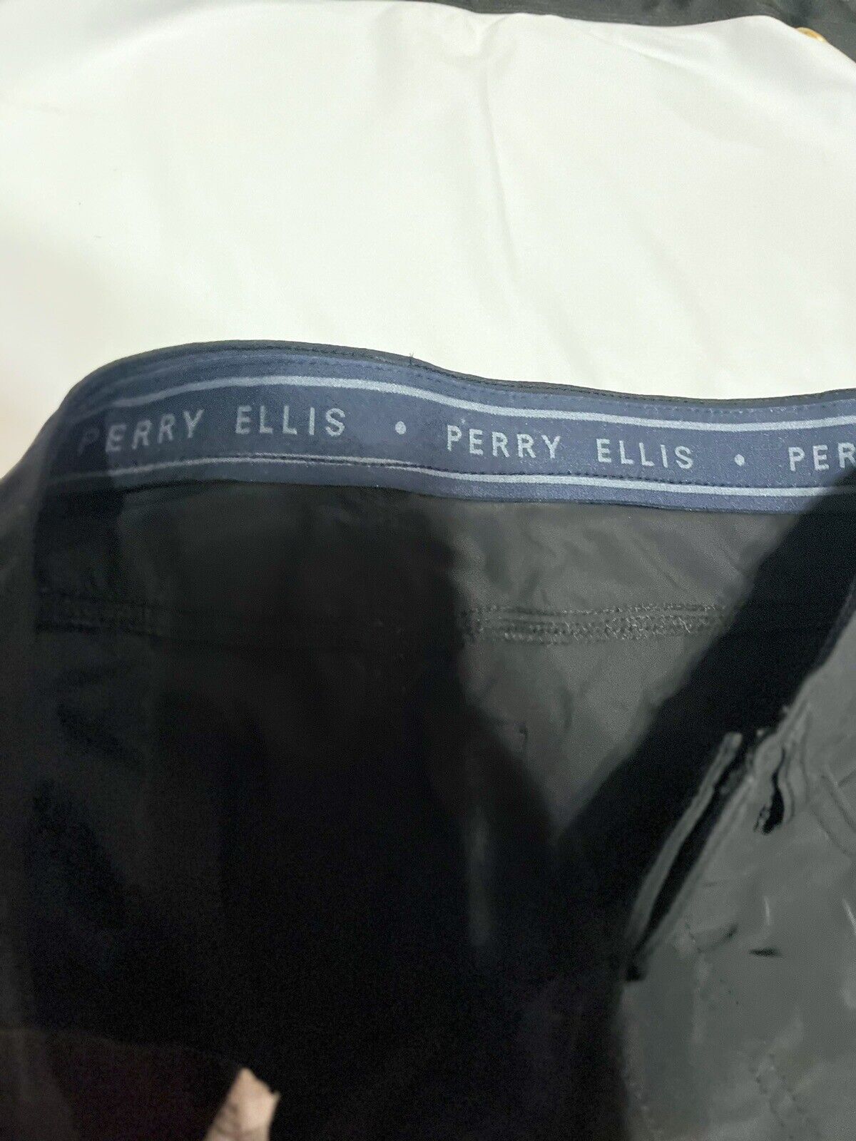 Perry Ellis Pants, Men’s Size 32x30, Mint Condition,Slim Fit,Polyester,rare Find