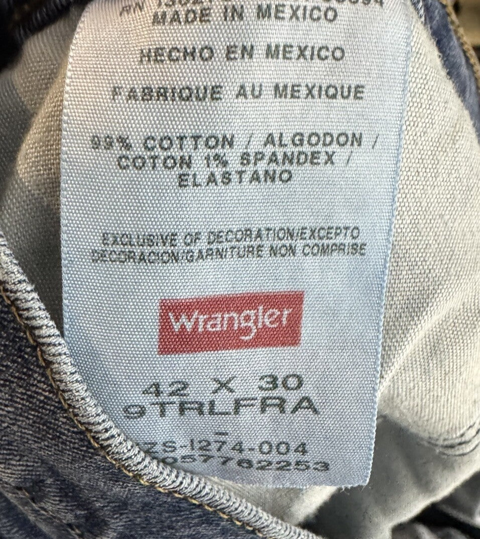 Wrangler Mens 42x30 Jeans Relaxed Bootcut Blue Jeans