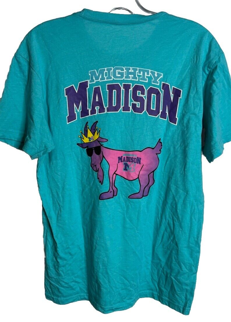 Goat t-shirt Size Medium
