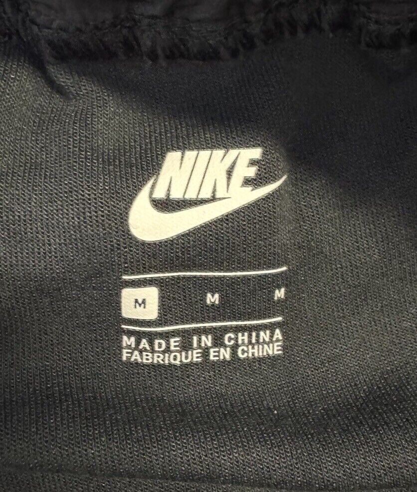 Nike Women’s Standard Fit High Rise Black Skirt Nylon Size Medium