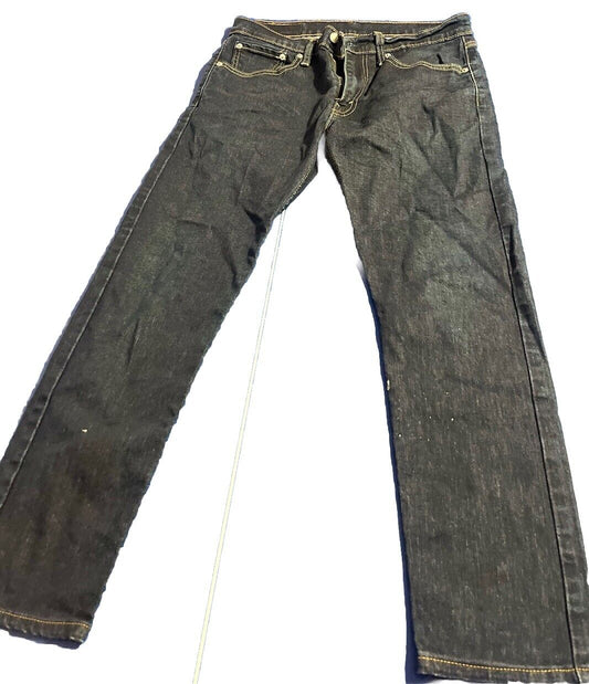 512 Levi’s, 31 Waist, 30 Length, Men’s, Dark Blue Color, Tapered Fit, Rare Find