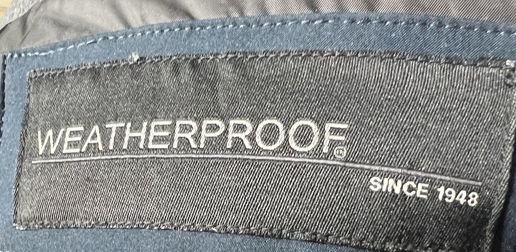 Weatherproof Storm Jacket With Hood Size XL/ Some Wear And Tear Make An Offer