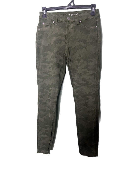 Articles of Society Skinny Jeans Size 24