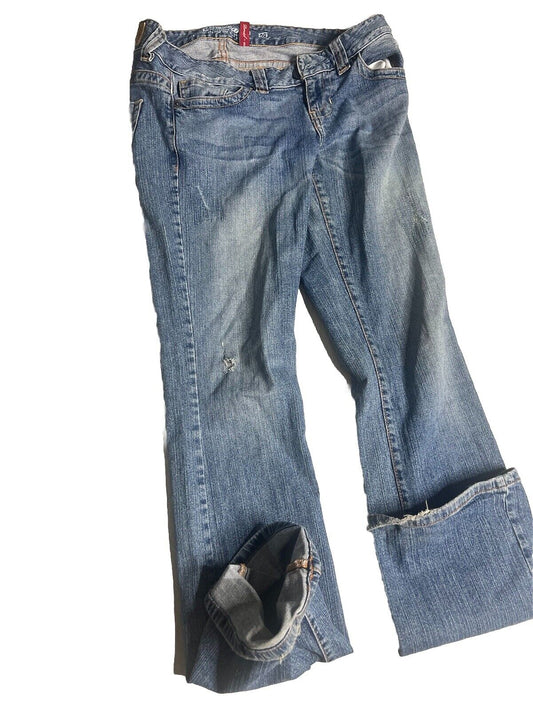 Guess Women's Skinny Jeans Size waist 28