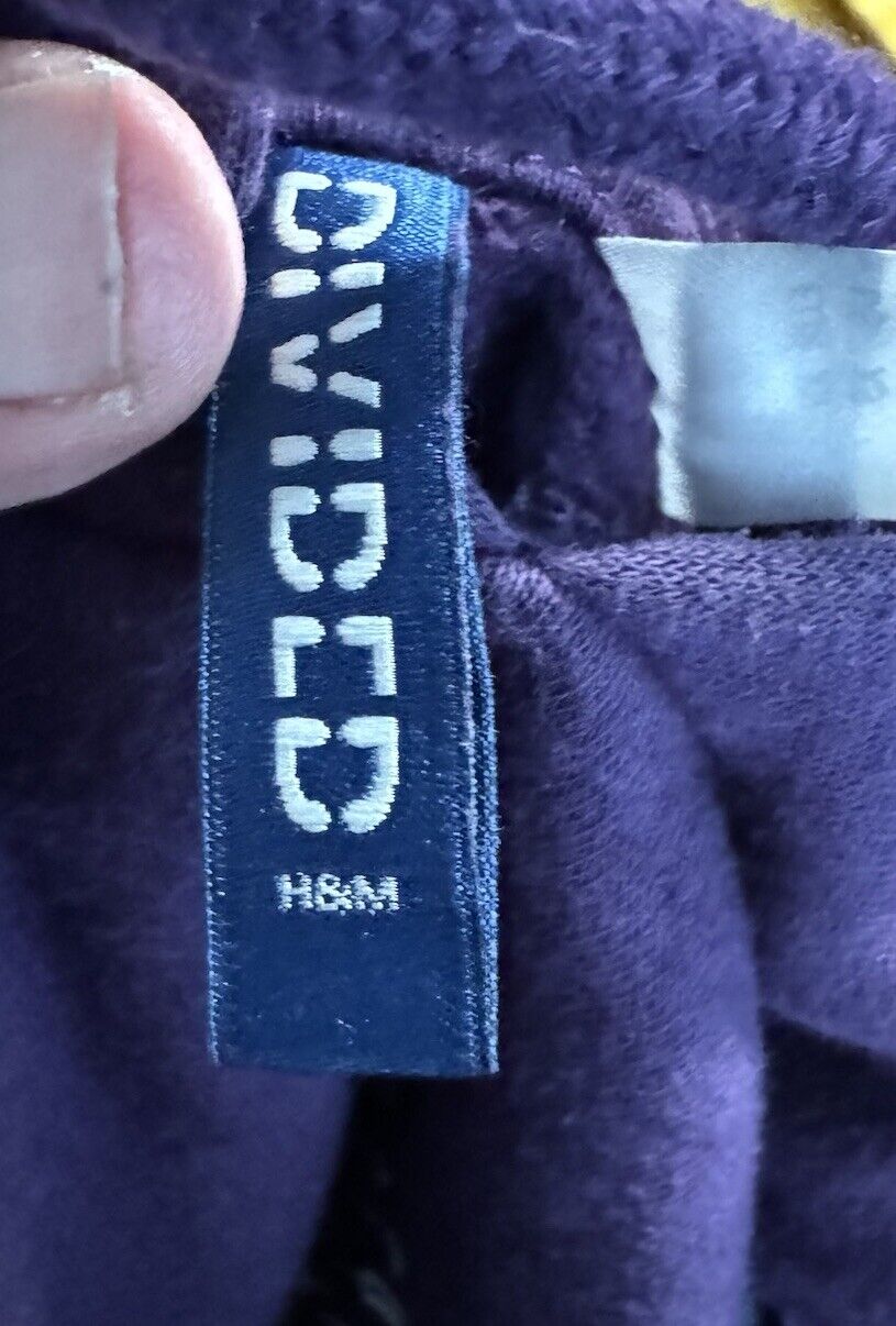 H&M Divided Men’s Nocturnal Universe Hoodie Sweatshirt Purple Graphic Pocket XS