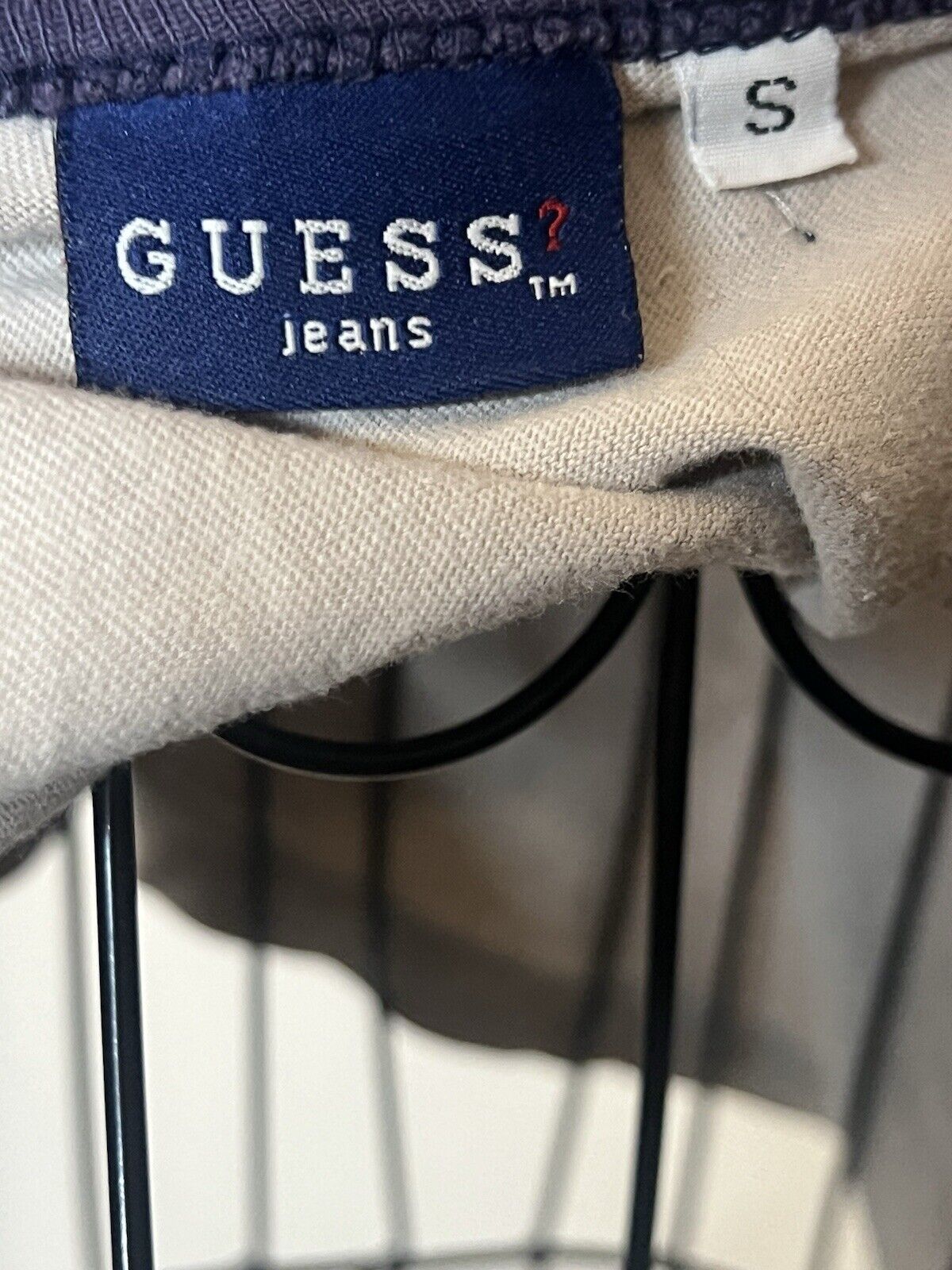 Guess Men’s T Shirt Size Small