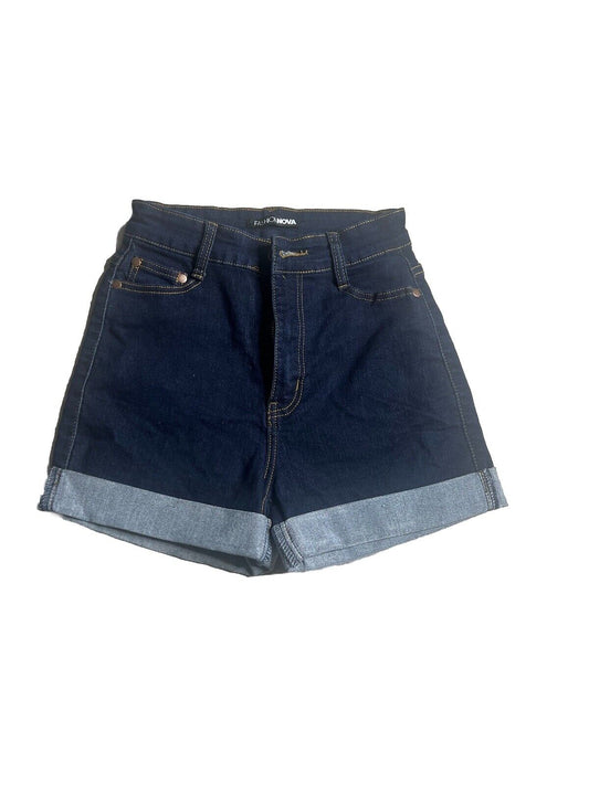 Fashion Nova Shorts Size 5