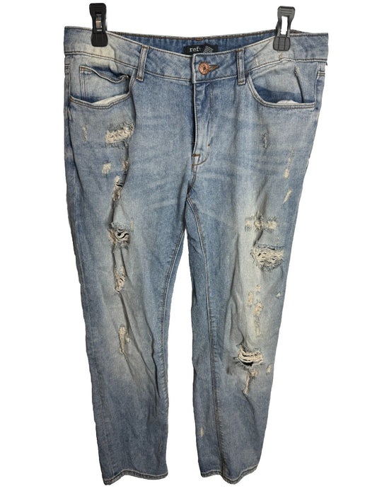 Refuge Women's Size 10 Blue Skinny Distressed Medium Wash Stretch Denim Jeans