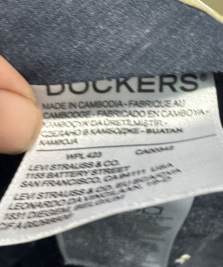 Dockers Pants Men 34X30 Khaki Classic