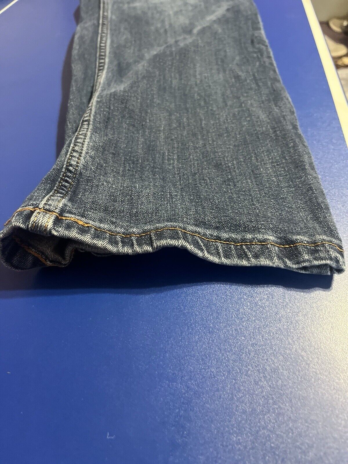Eddie Bauer Denim Work Jeans Relaxed Basic Heavy Straight Blue Mens Size 38 x 32