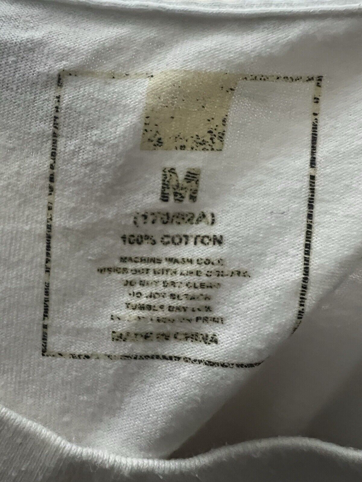 Hey  Mens   T Shirt Size Medium