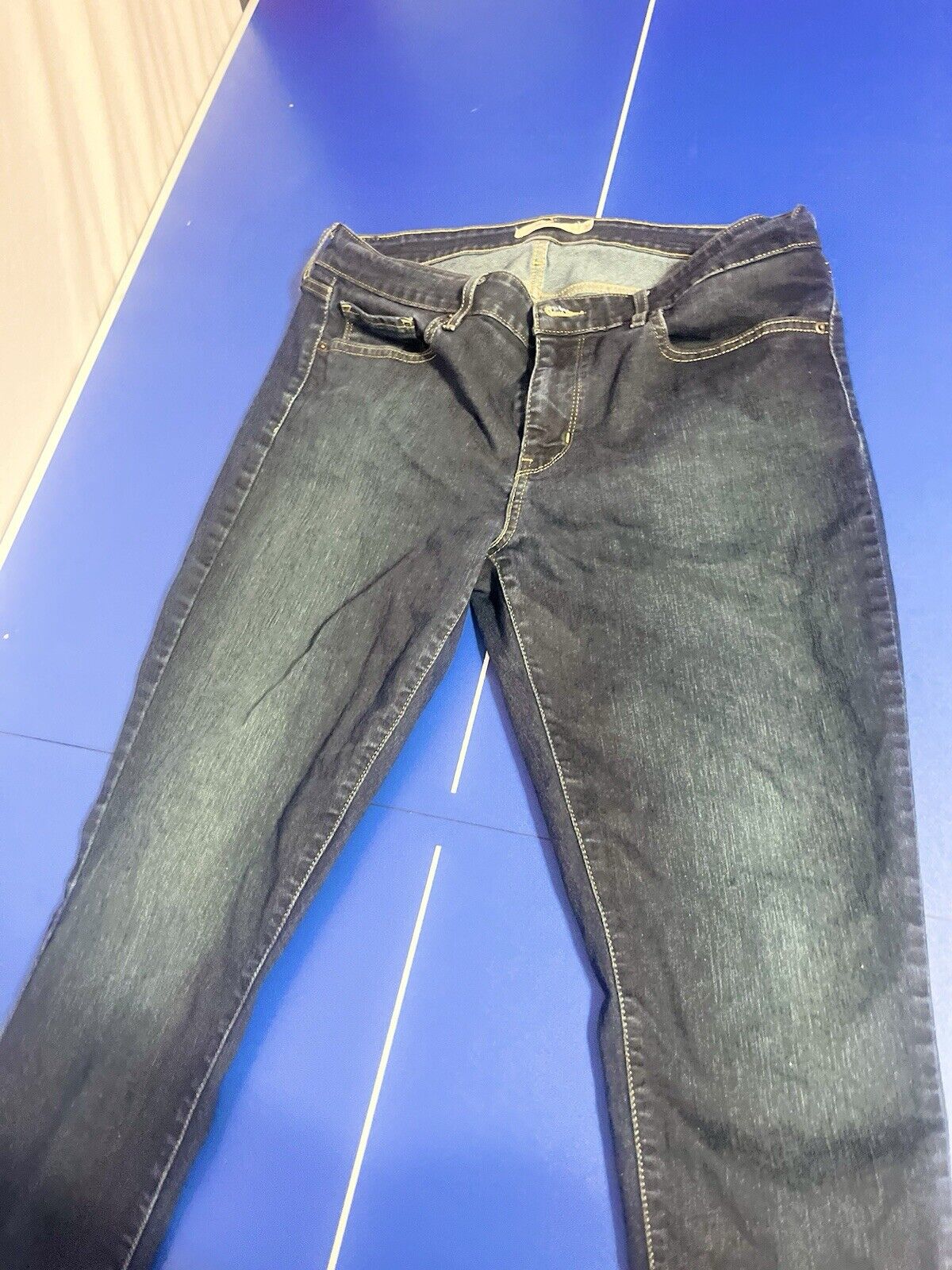 Levi's 711 Skinny Leg Mid Rise 31x30 Denim Jeans Dark Blue