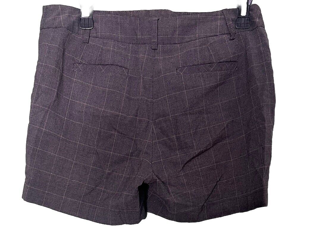 Van Heusen Women's Dark Khaki Shorts Size 6 ~