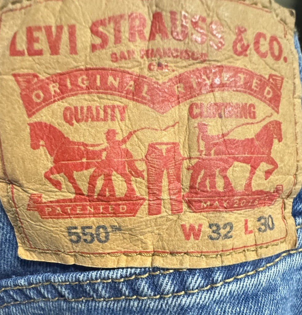 Levi jeans men's 32x30 relaxed fit straight blue stretch denim pants