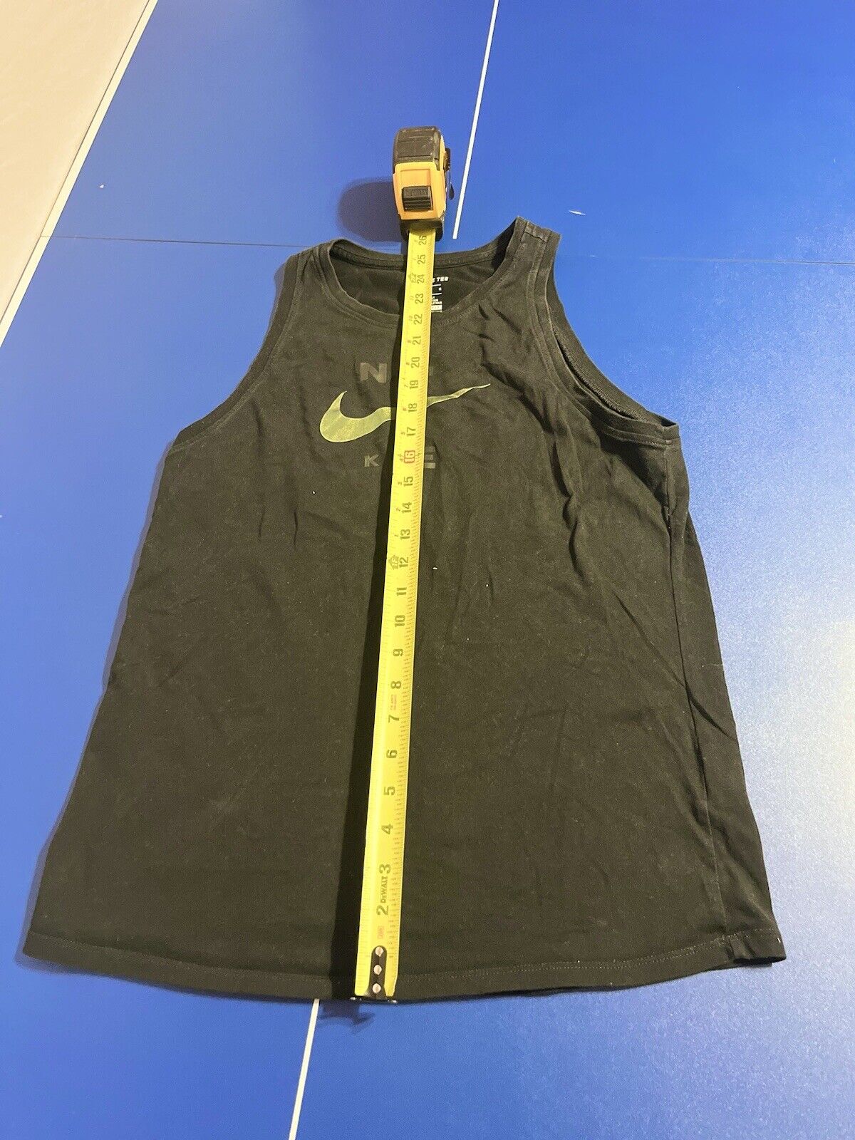 Nike Women’s Athletic Sleeveless Black Shirt Size M,Dri-Fit,Rare Find,Activewear