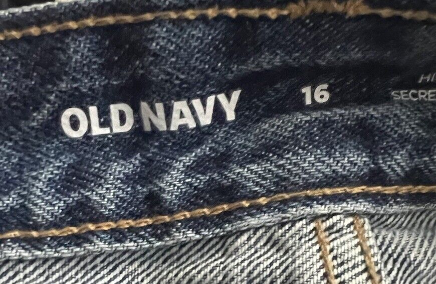 Old navy high rise denim skirt size 16