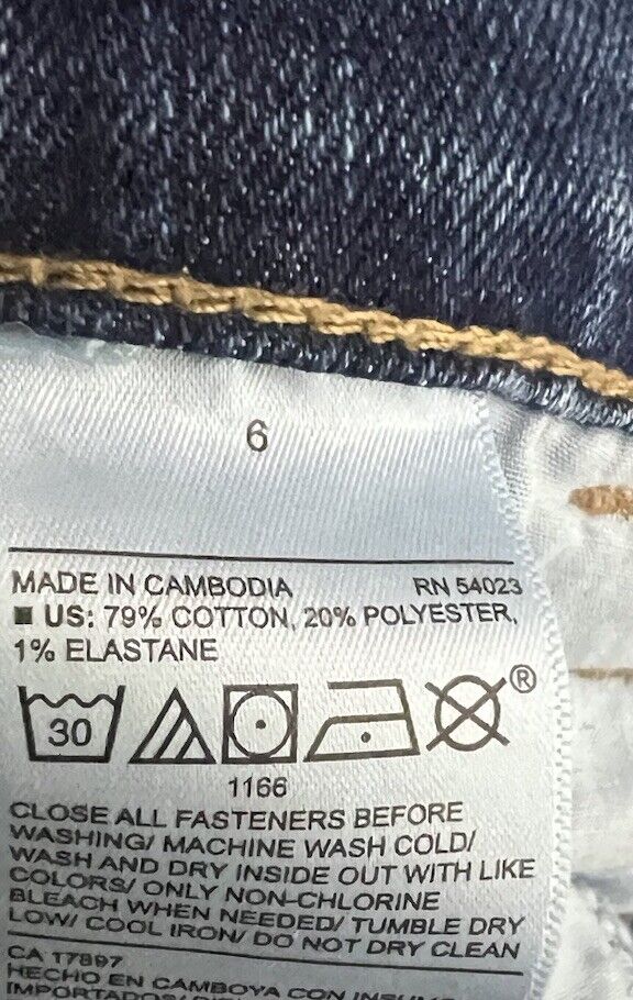 Women's OLD NAVY  Jean Shorts Sz 6 Regular