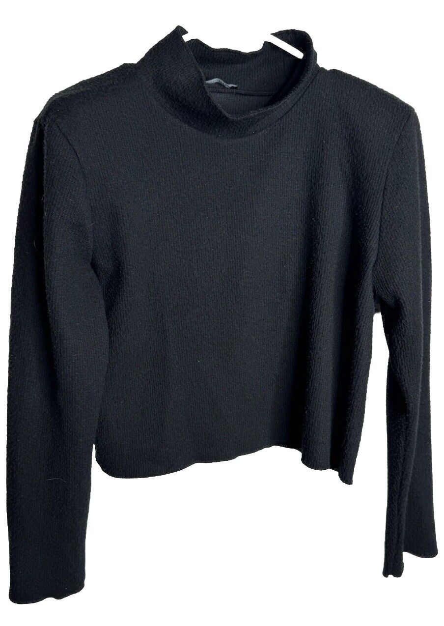 Zara Sweater Women Medium  Short Crop Chunky Knit Mock Neck Fuzzy Soft Cozy