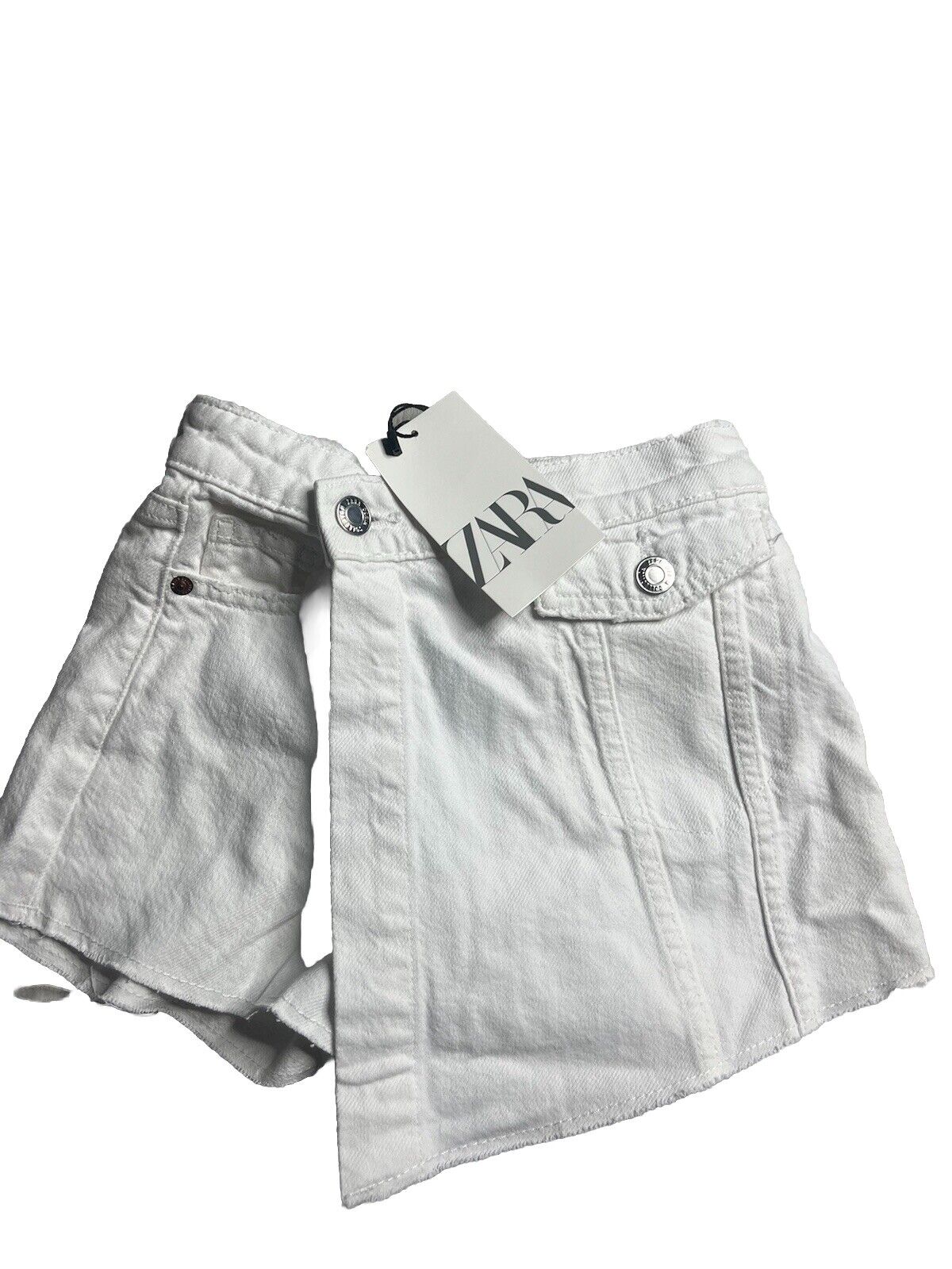 NWT ZARA Shorts White Denim Blend  Size 6