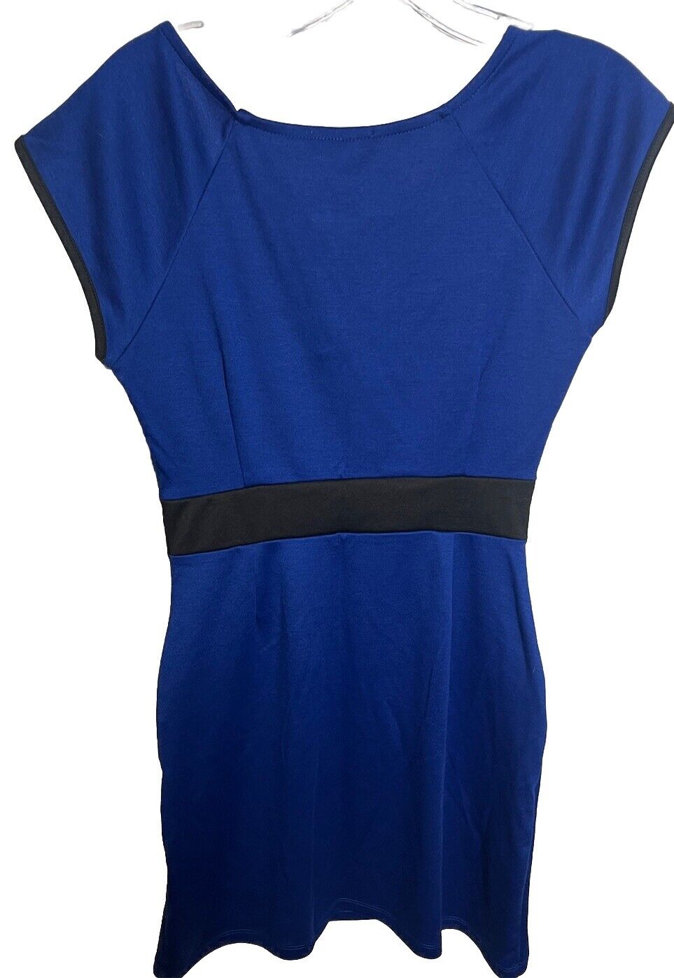 Monteau Los Angeles  V-Neck Dress Medium