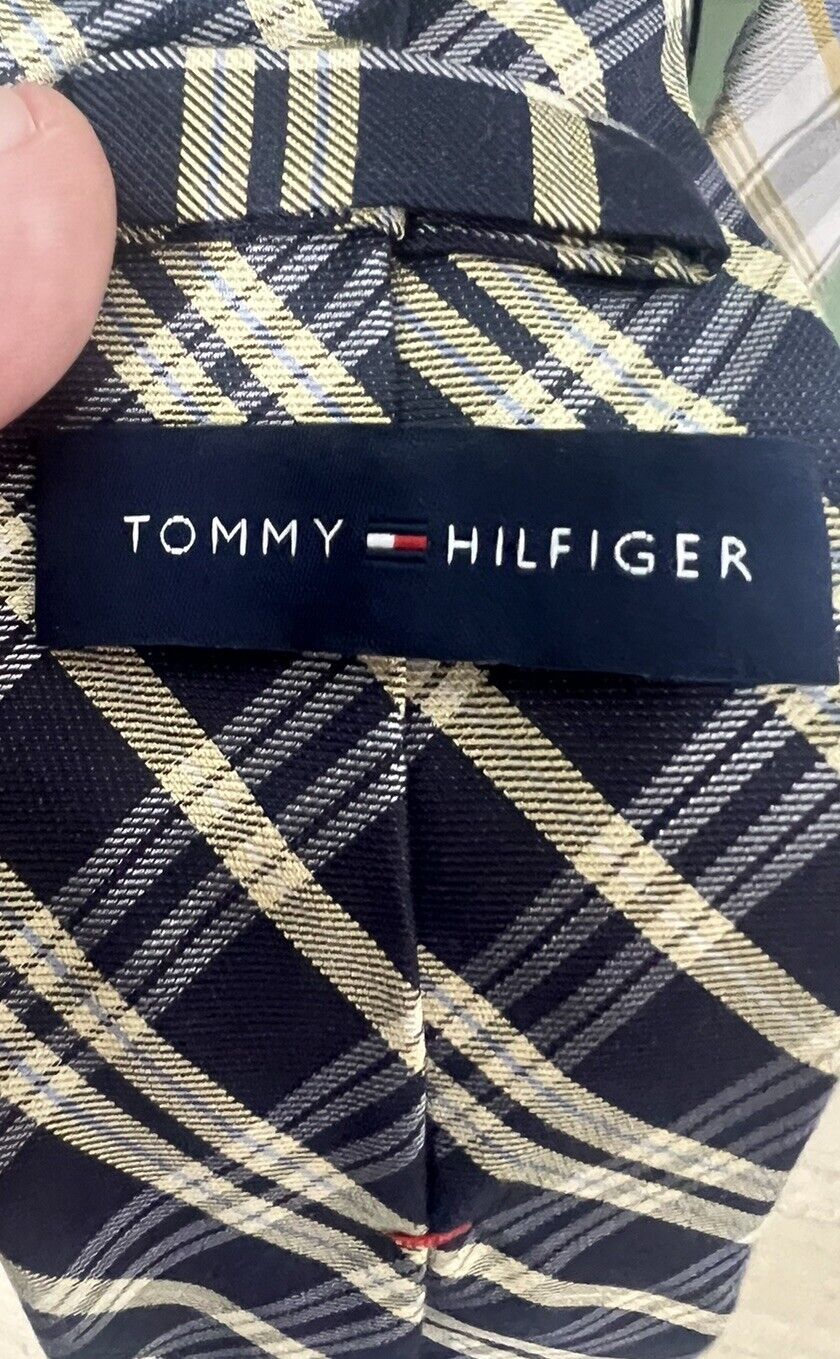 4 Ties For 12.00 Make An Offer/ APT. 9, NAUTICA, Tommy Hilfiger, Perry Ellis
