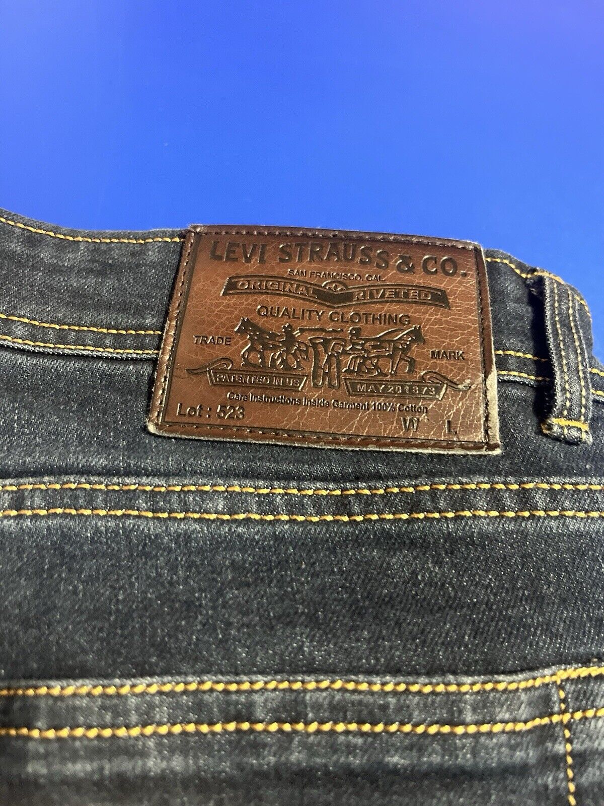Levi's Narrow Fit Pants Mens 36 x 30 Regular Fit Straight Leg Blue Denim Jeans